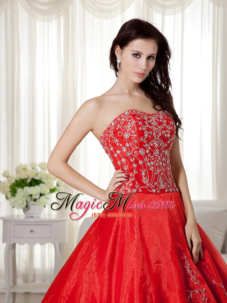 wholesale red ball gown sweetheart floor-length organza beading and embroidery quinceanera dress