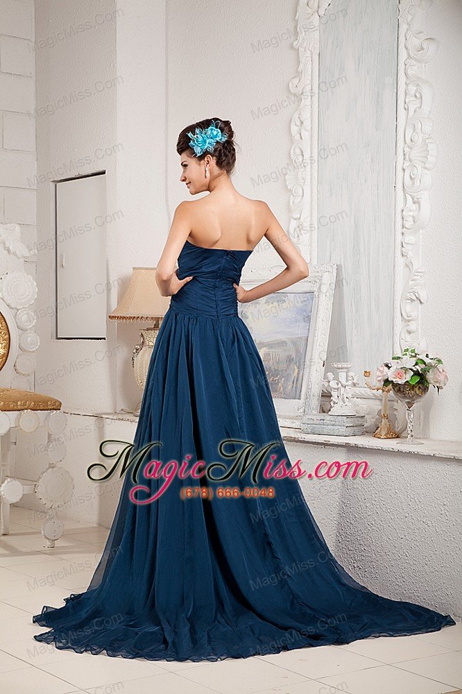 wholesale peacock green a-line / princess strapless court train chiffon ruch prom dress