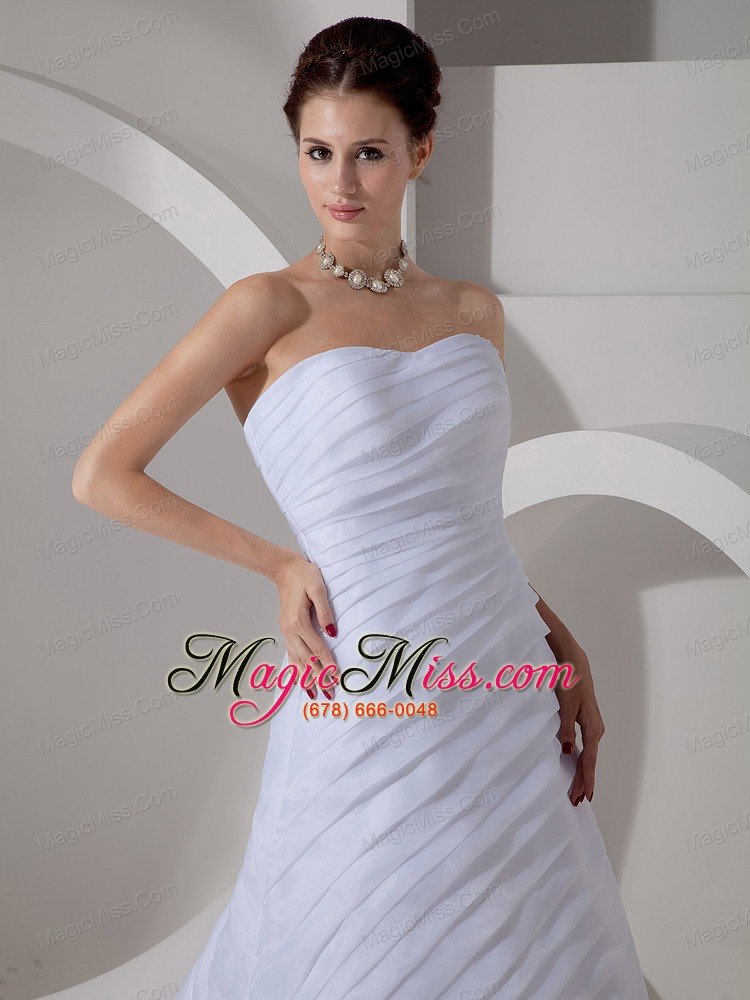 wholesale beautiful a-line sweetheart court train chiffon ruch wedding dress