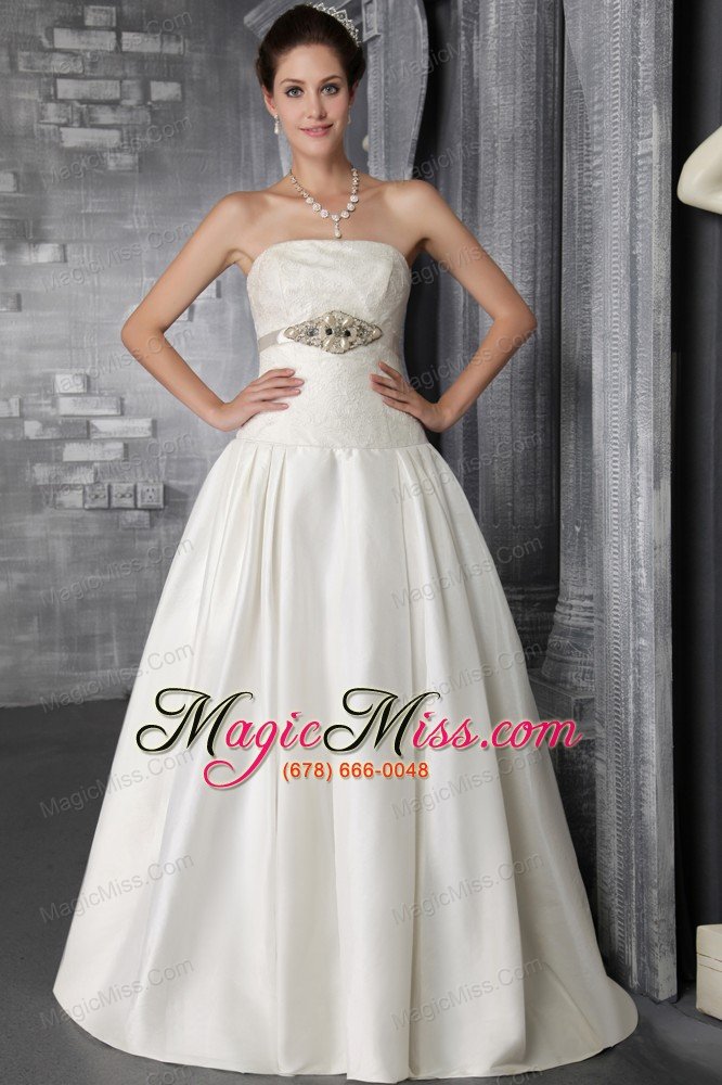 wholesale white column/sheath strapless court train taffeta lace wedding dress