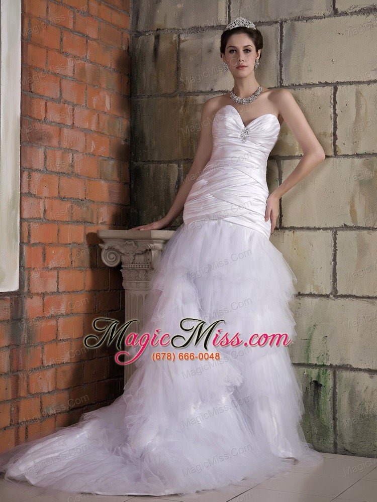 wholesale popular a-line sweetheart chapel train taffeta and tulle ruch and beading wedding dress