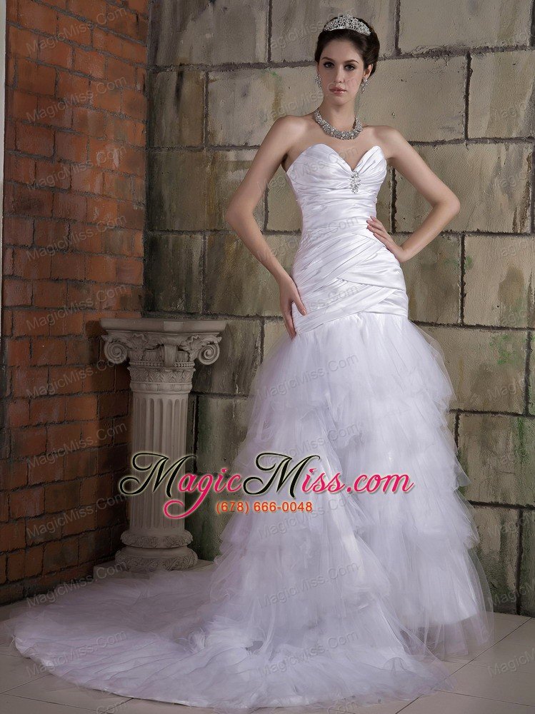 wholesale popular a-line sweetheart chapel train taffeta and tulle ruch and beading wedding dress