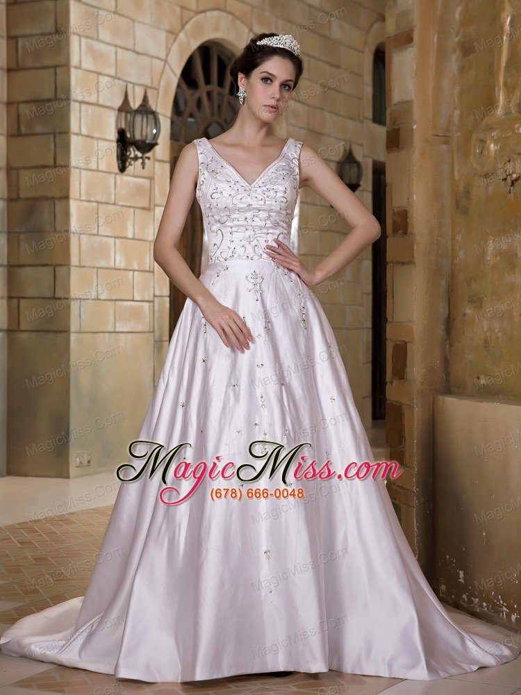 wholesale luxurious a-line v-neck chapel train taffeta beading wedding dress