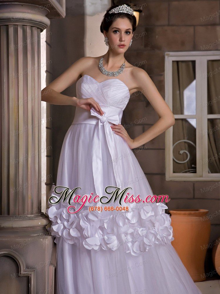 wholesale cute a-line sweetheart sweep train taffeta and tulle hand made flowers and bow wedding dress