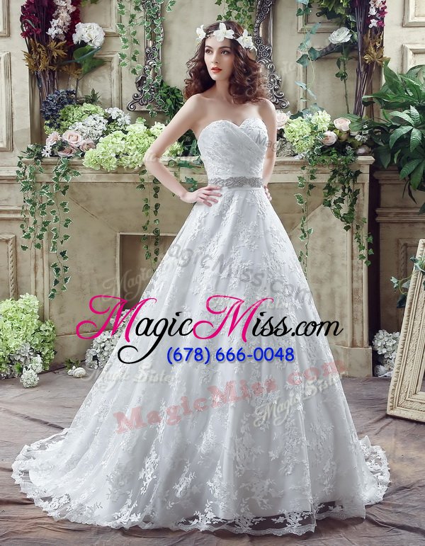 wholesale customized sleeveless court train appliques and bowknot lace up wedding dress