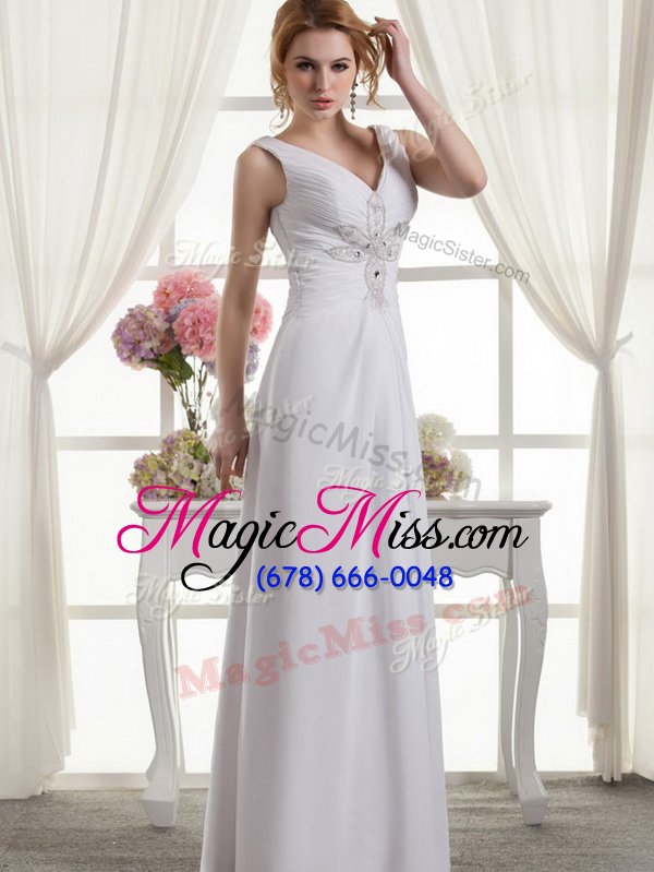 wholesale great v-neck sleeveless wedding gowns floor length beading white chiffon