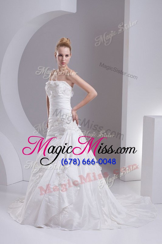 wholesale sumptuous white taffeta side zipper strapless sleeveless bridal gown brush train hand made flower