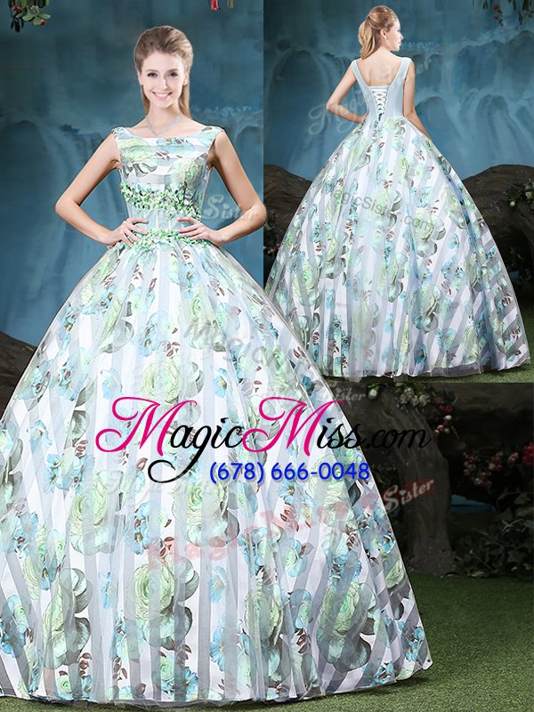 wholesale customized tulle straps sleeveless lace up appliques and pattern quince ball gowns in multi-color